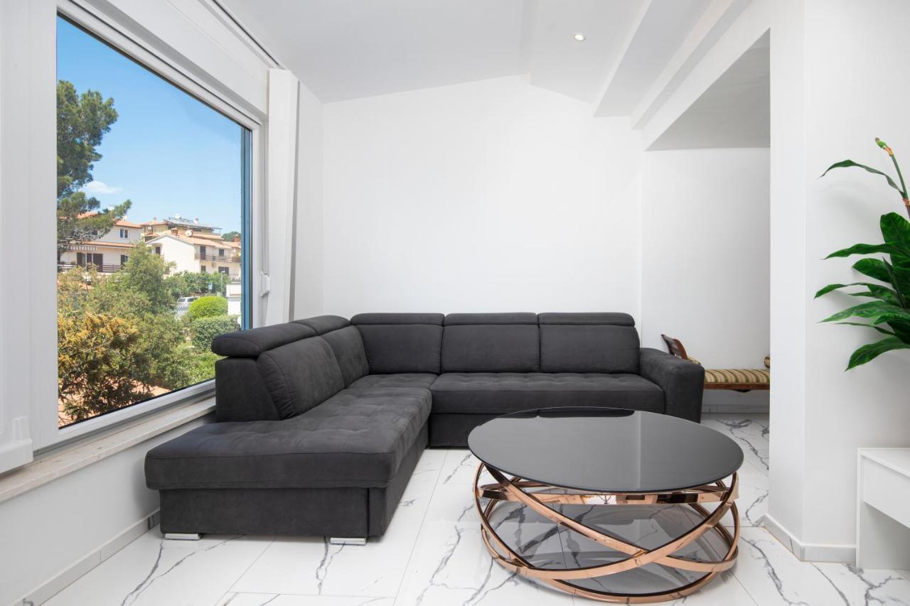 Pjescana Uvala Sea View Apartment Eksteriør bilde