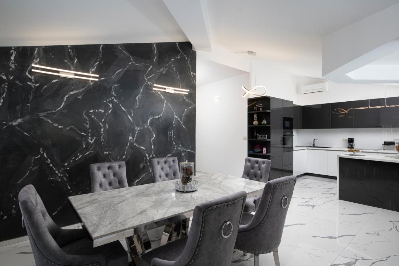 Pjescana Uvala Sea View Apartment Eksteriør bilde