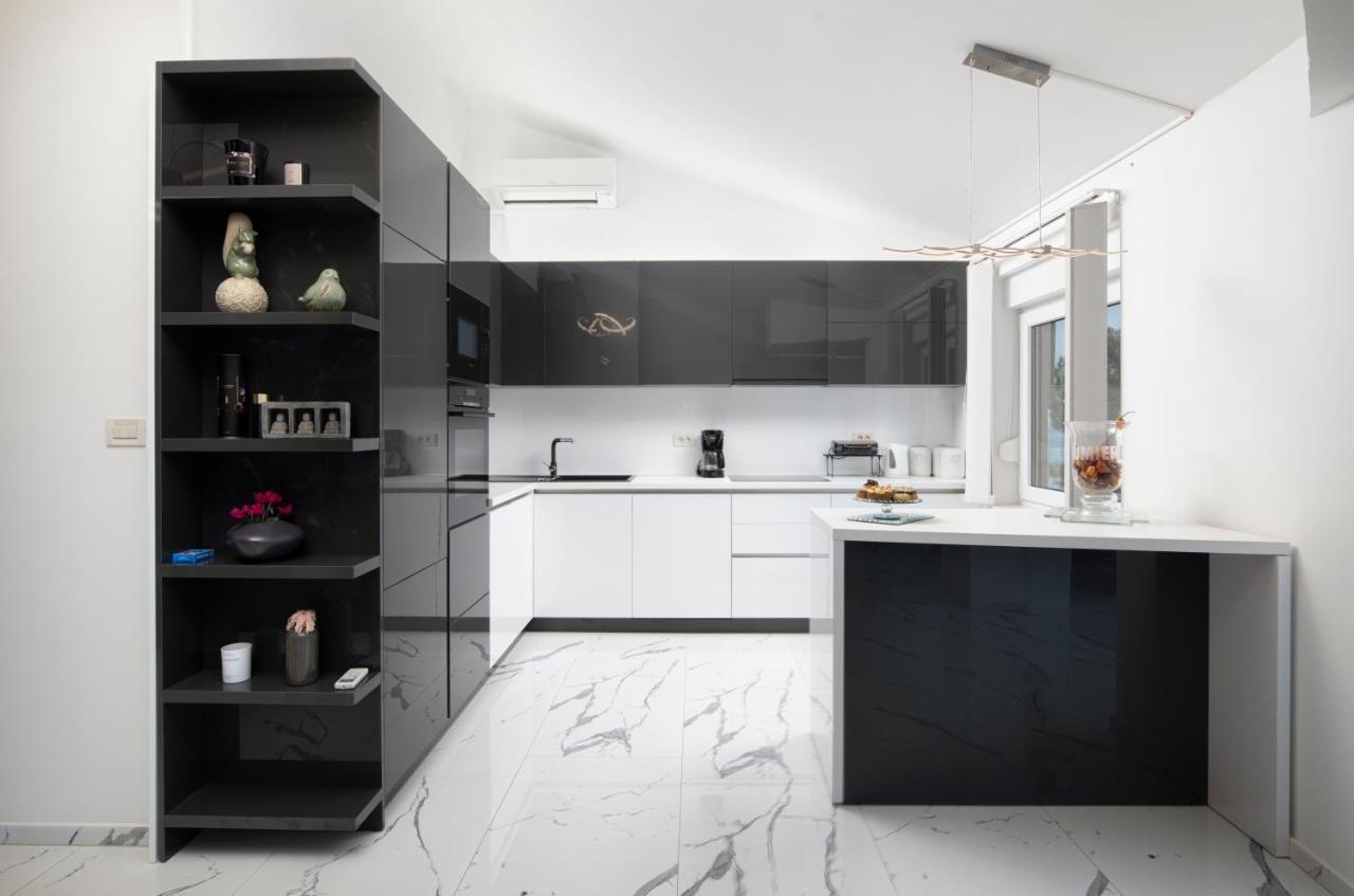 Pjescana Uvala Sea View Apartment Eksteriør bilde